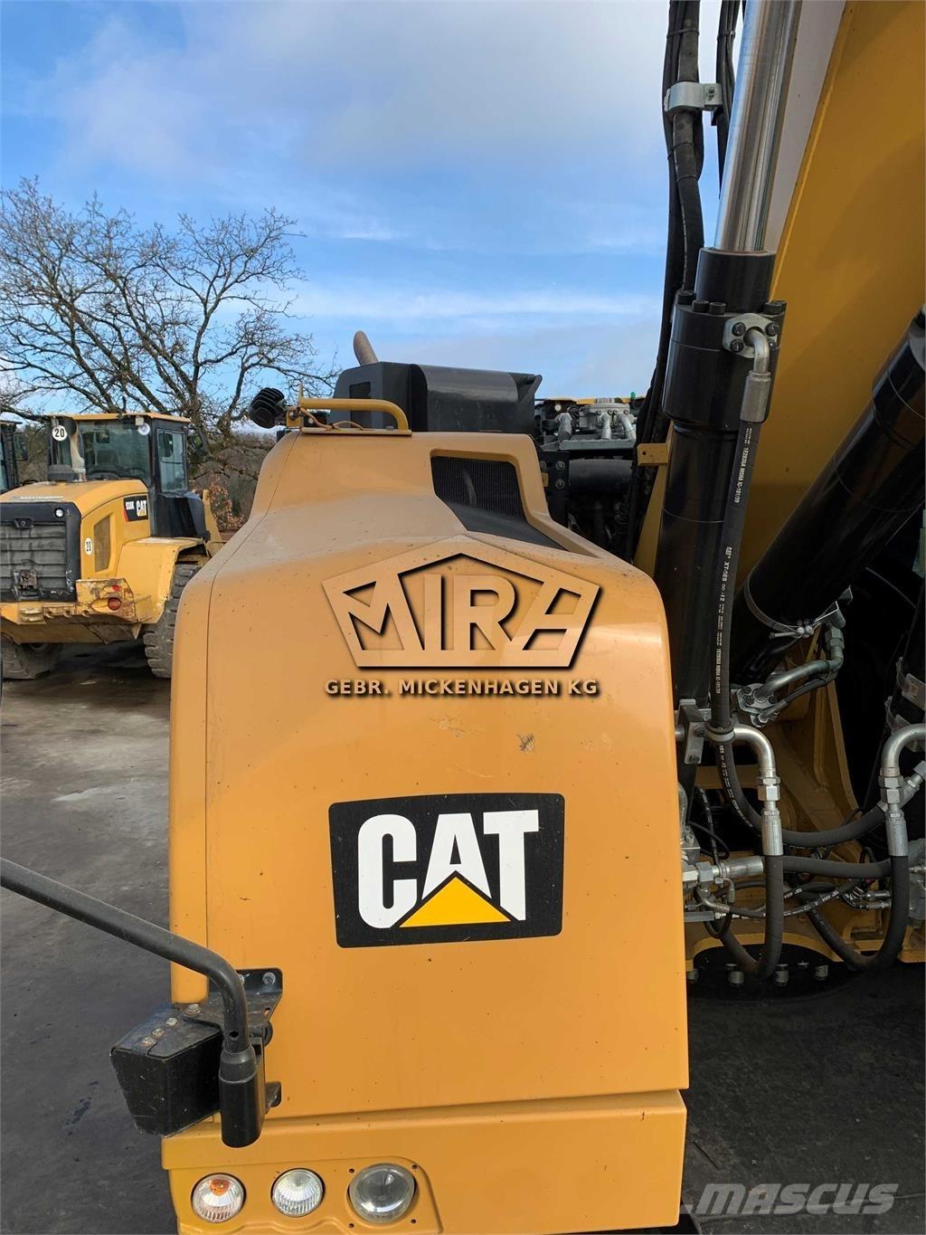 CAT M 315 F Колісні екскаватори