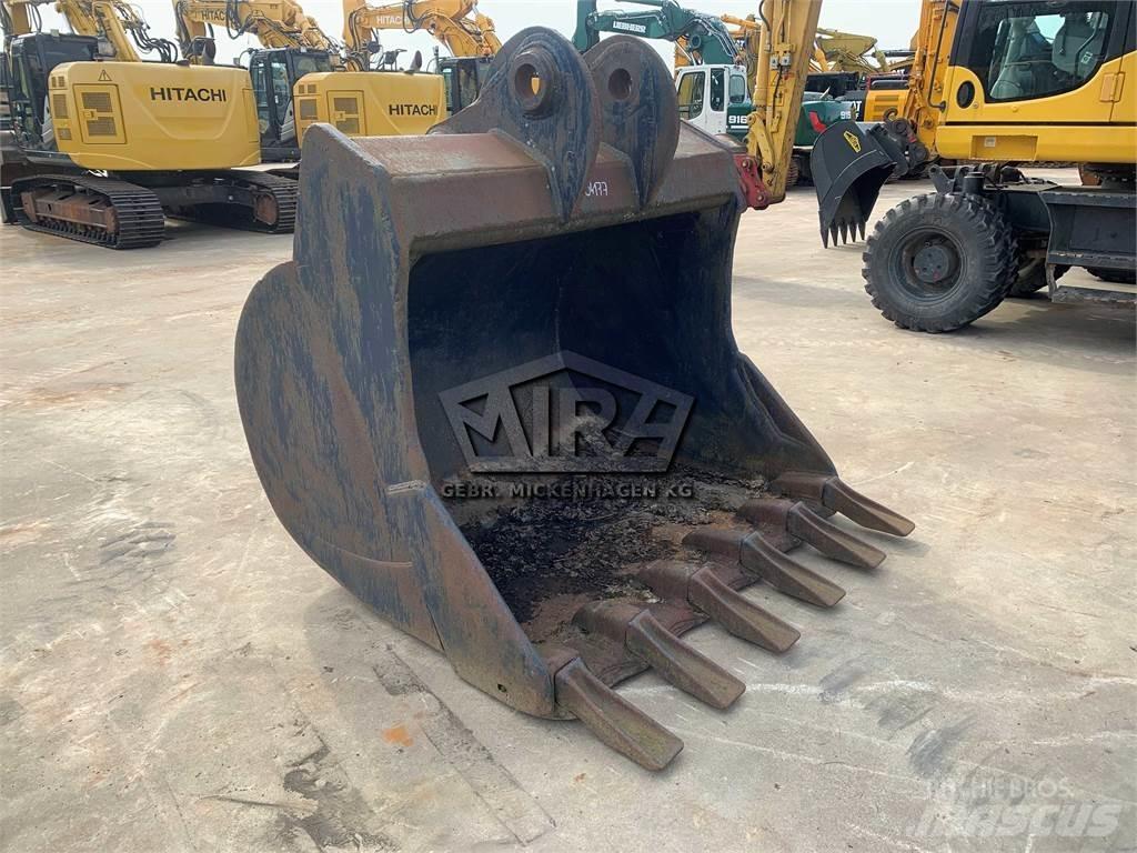 Komatsu 1800 mm Траншейні екскаватори
