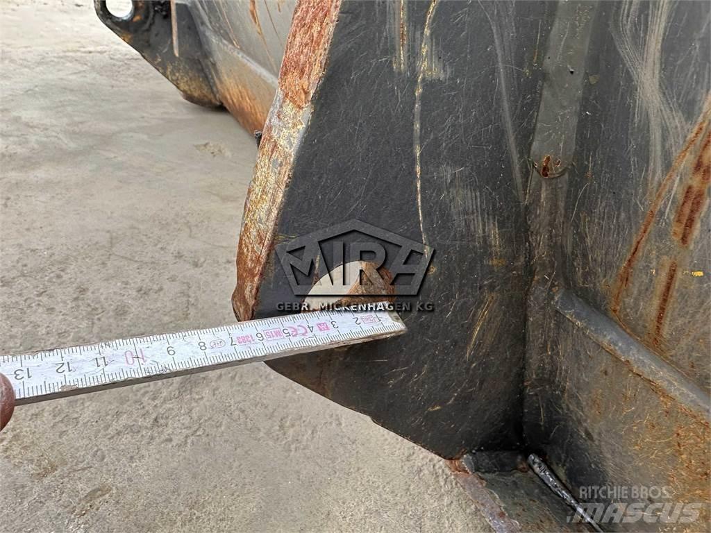 Volvo 2100 mm / L35 Ковші