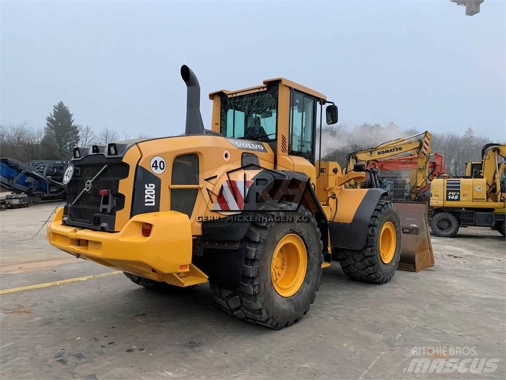 Volvo L 120 G Фронтальні навантажувачі