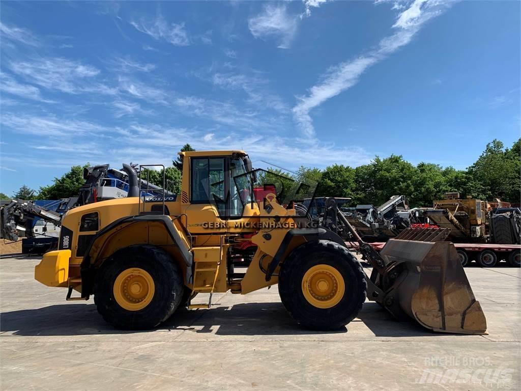 Volvo L 180 G Фронтальні навантажувачі
