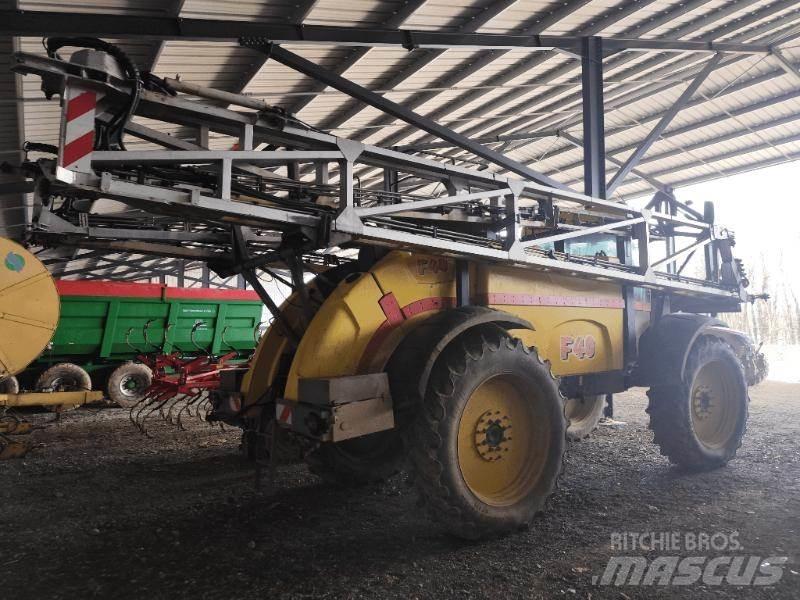 Artec F40 Самохідні обприскувачі