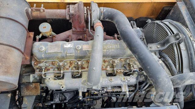 CASE CX 210 Гусеничні екскаватори