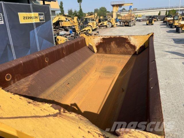 CAT 730 Будтехніка - Інші