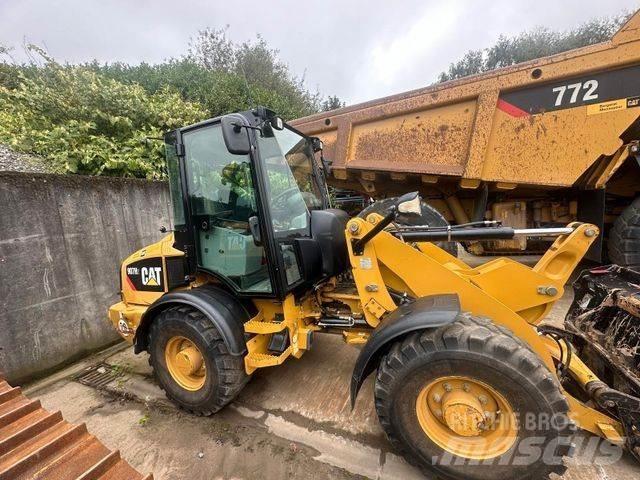 CAT 907 H2 Фронтальні навантажувачі