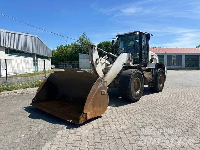 CAT 938 M / High Lift Фронтальні навантажувачі