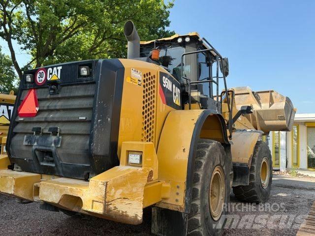 CAT 950 M Фронтальні навантажувачі
