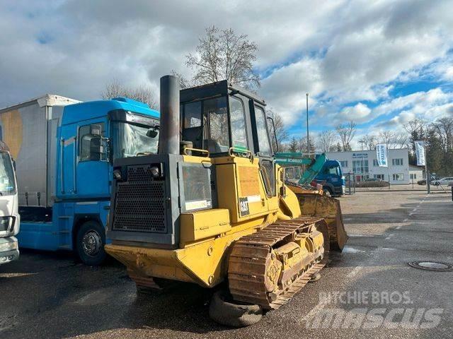 CAT 953 Гусеничні бульдозери