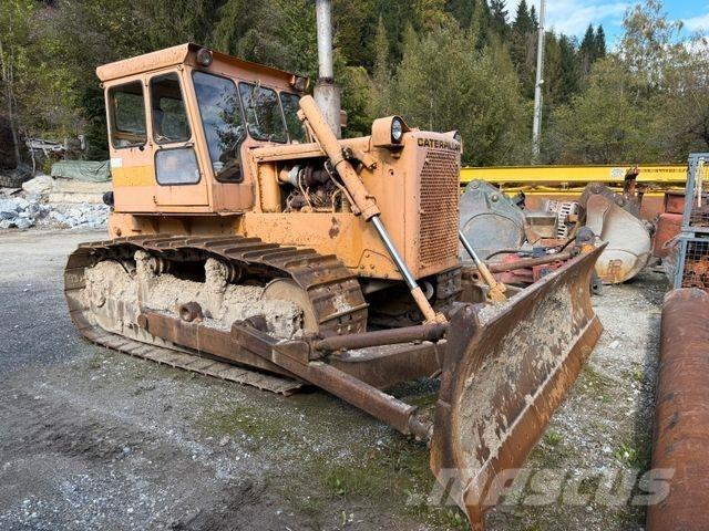 CAT D6C Гусеничні бульдозери