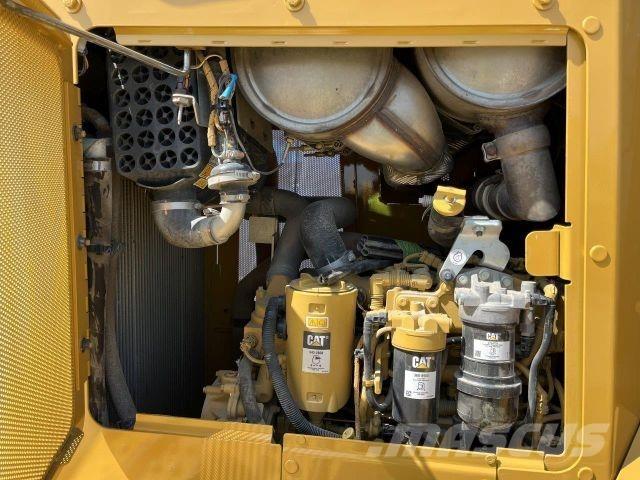 CAT D6K LGP Будтехніка - Інші