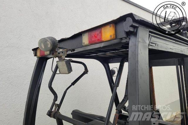Clark C55SD Дизельні навантажувачі