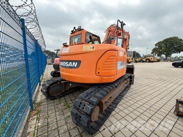 Doosan DX140LCR-3 Гусеничні екскаватори