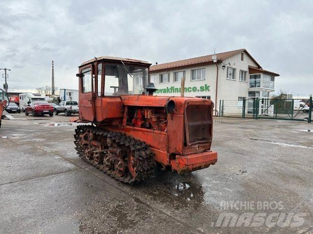  DT75 buldozer Гусеничні бульдозери