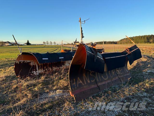 Dücker Schneepflug Реверсивні плуги