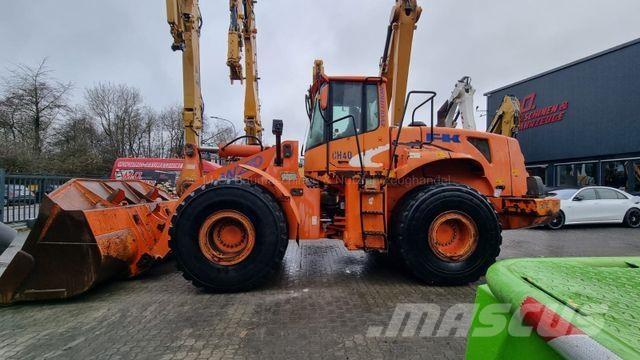 Fiat Kobelco W 270 Фронтальні навантажувачі