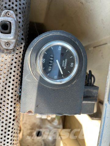 Fuchs 713 Колісні екскаватори