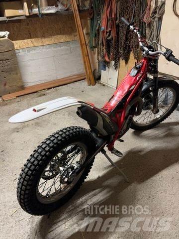  Gasgas 125 ccm Вантажівки / спеціальні