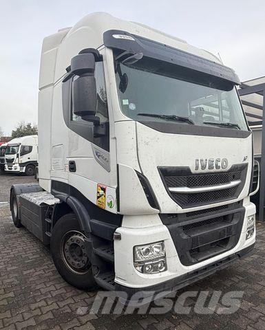 Iveco Stralis 400NP Тягачі