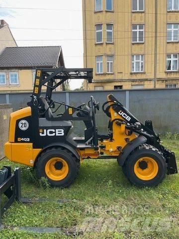 JCB 403 Фронтальні навантажувачі
