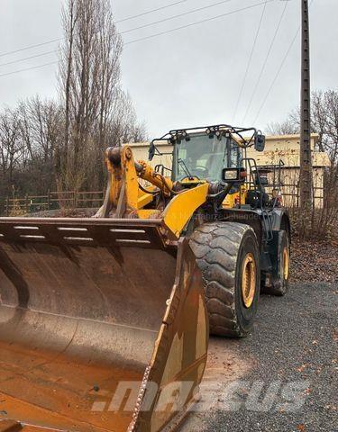 Komatsu WA500-8 Фронтальні навантажувачі