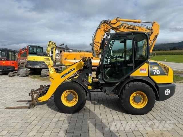 Komatsu WA70-5 Фронтальні навантажувачі