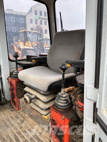 Liebherr PR 721 B Гусеничні бульдозери