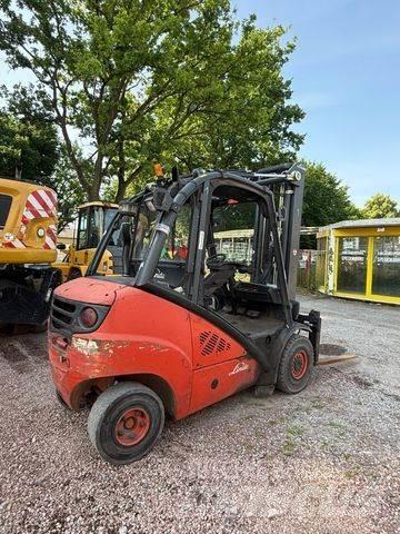 Linde H 30D Дизельні навантажувачі