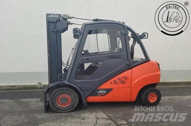Linde H30D Дизельні навантажувачі