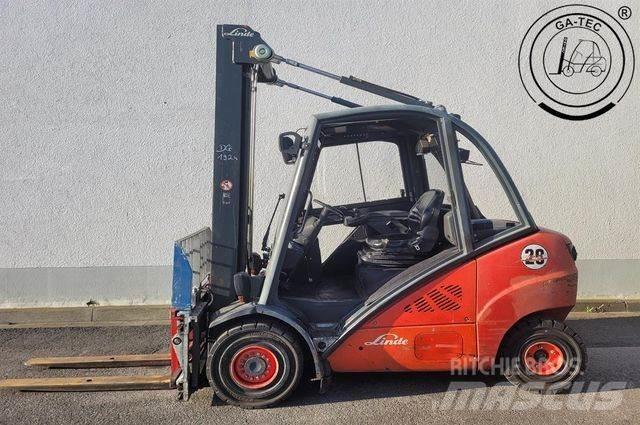 Linde H30D Дизельні навантажувачі