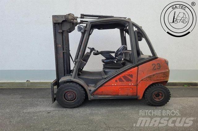 Linde H30D Дизельні навантажувачі