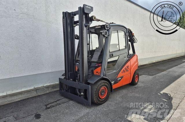 Linde H30D Дизельні навантажувачі