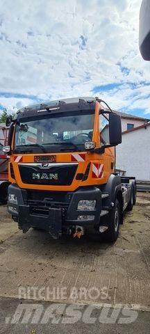 MAN Winterdienst Вантажівки / спеціальні