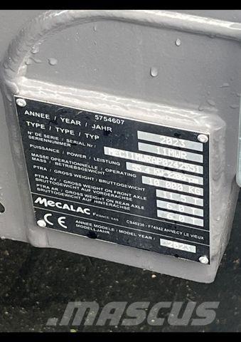 Mecalac 11 MWR Колісні екскаватори