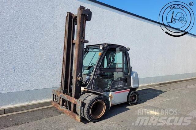 Nissan YG1D2A320 Дизельні навантажувачі