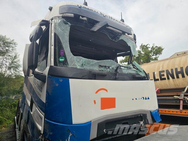 Renault T 440 Тягачі