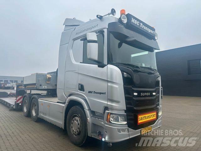 Scania R 730 V8 6x4 Тягачі