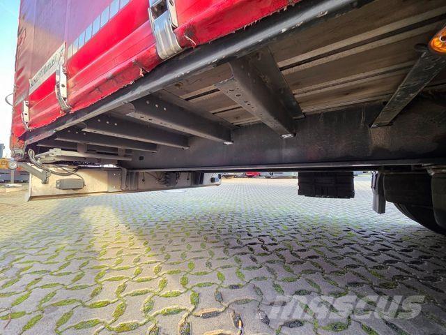 Schwarzmüller SJ Інші напівпричепи