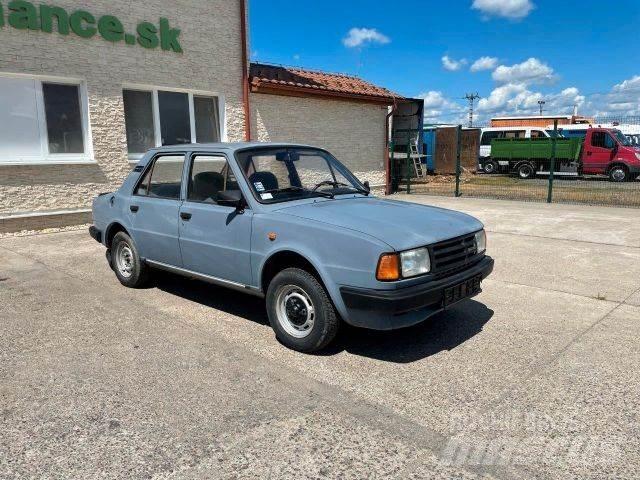 Skoda 125L vin 334 Автомобілі