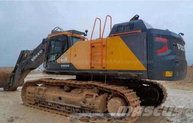 Volvo EC750E Гусеничні екскаватори