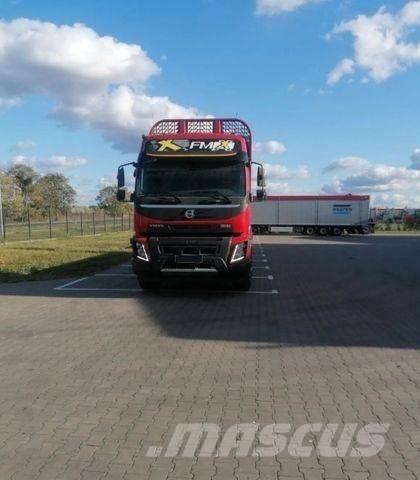 Volvo FMX Вантажівки / спеціальні