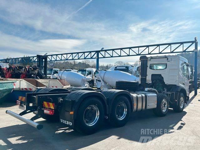 Volvo FMX 500 8x4 Шасі з кабіною