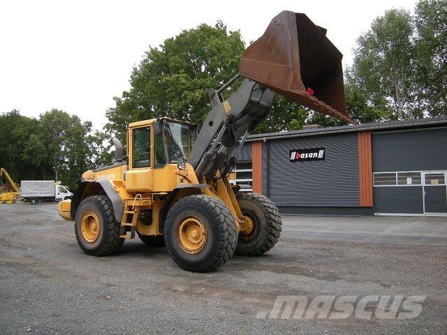 Volvo L 120 E Фронтальні навантажувачі