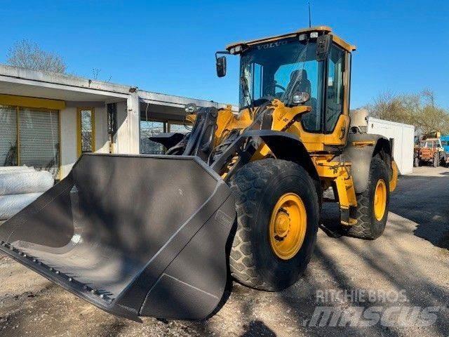 Volvo L 70 H Фронтальні навантажувачі