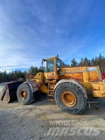 Volvo L180 Фронтальні навантажувачі