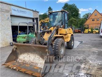 Volvo L30 Фронтальні навантажувачі