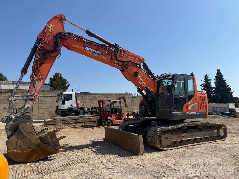 Doosan DX235LCR Гусеничні екскаватори