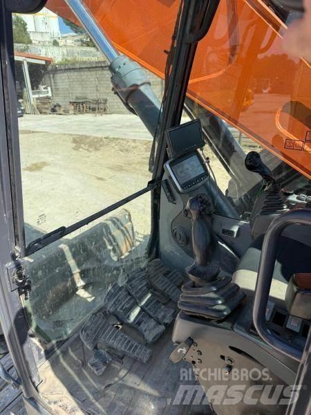 Doosan DX235LCR Гусеничні екскаватори