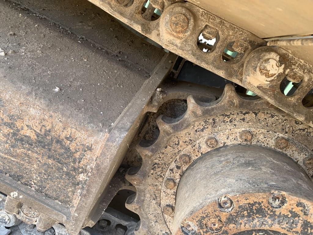 CAT  Гусеничні екскаватори