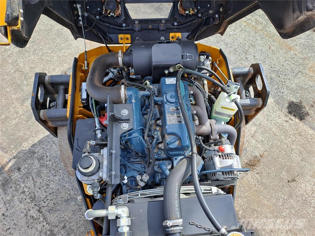 JCB  Інші дорожні катки