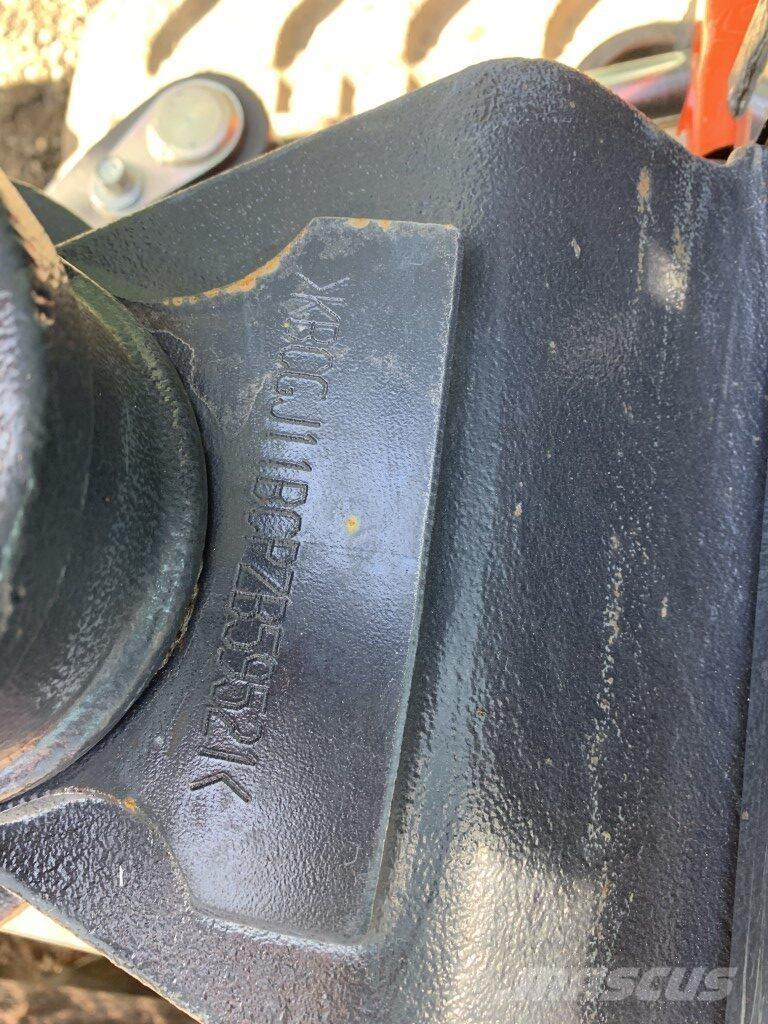 Kubota  Гусеничні екскаватори